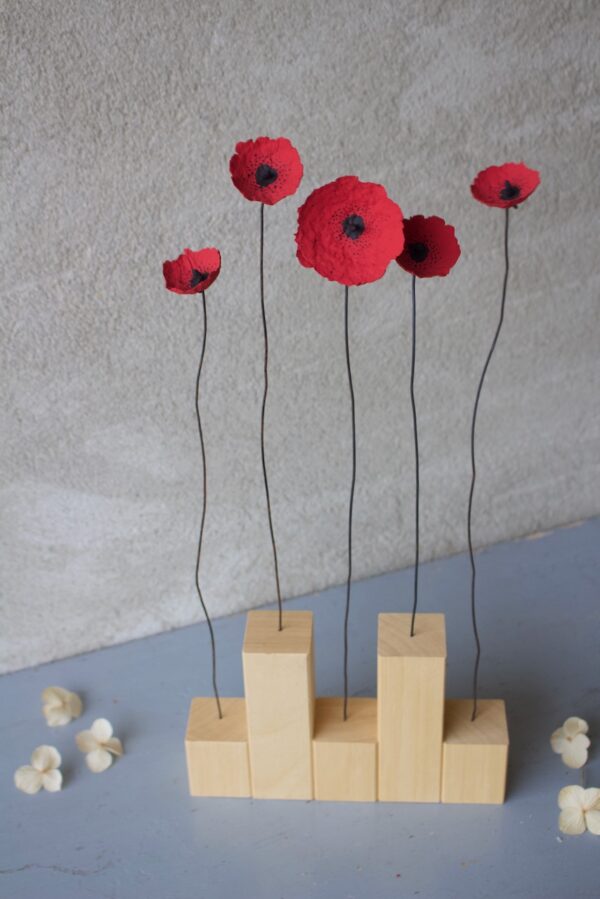Composizione di fiori di carta - immagine 4